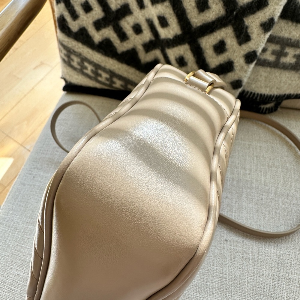 $1690 Auth Saint Laurent Lou Camera Bag in Dark Beige - Picture 3 of 6
